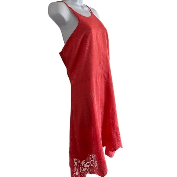 Coral Dress | Lace Overlay - Picture 3 of 5